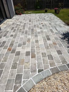 Nettoyage de terrasse en pierre à Sarzeau