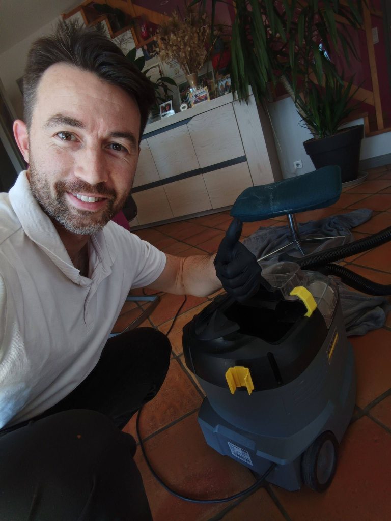 Nettoyage de fauteuils et tissus à Vannes
